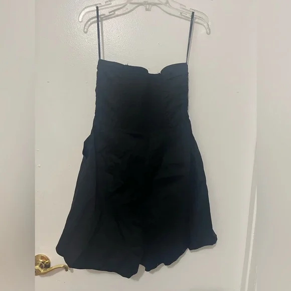 Forever 21 Black Strapless Ruffle Bodice romper - Picture 2 of 9